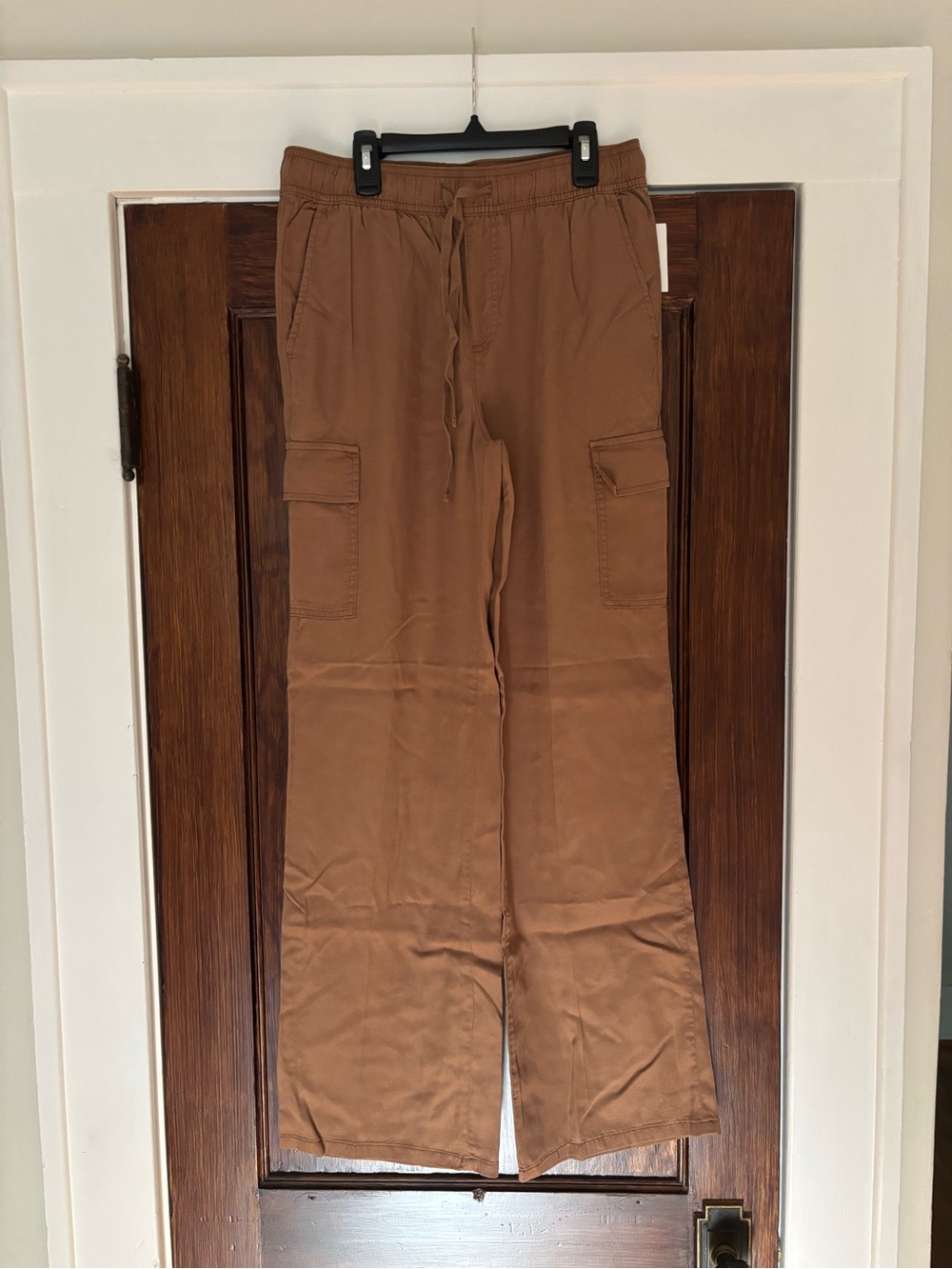Sanctuary Women’s Cargo Drawstring Pants — Warm Brown